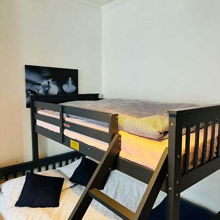 Wonderful Fully-Equipped Studio Near Central London 8 Ngoại thất bức ảnh