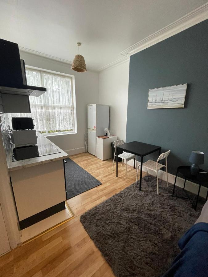 Wonderful Fully-Equipped Studio Near Central London 8 Ngoại thất bức ảnh