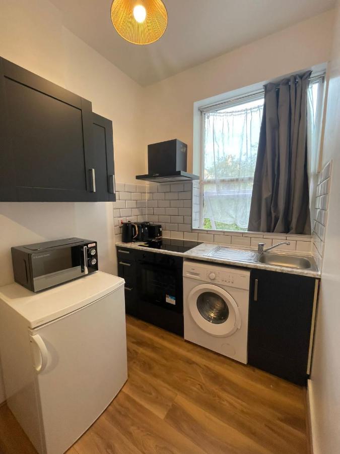 Wonderful Fully-Equipped Studio Near Central London 8 Ngoại thất bức ảnh