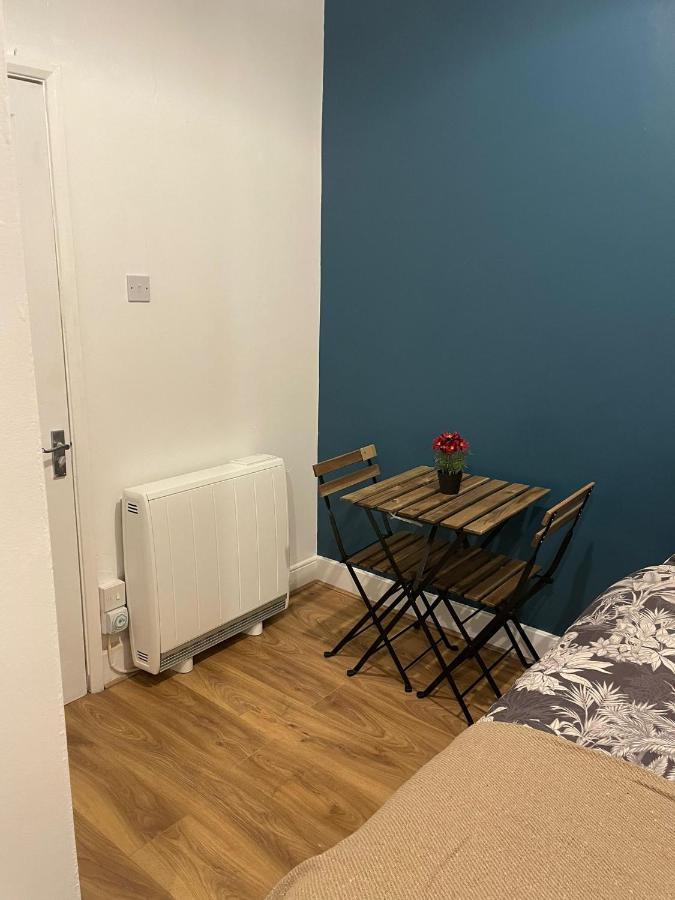 Wonderful Fully-Equipped Studio Near Central London 8 Ngoại thất bức ảnh